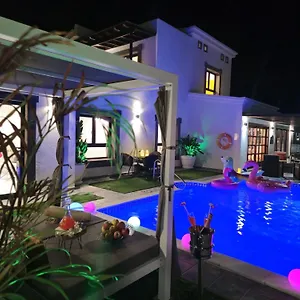  Villa Karla