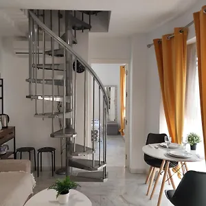 Atico Acogedor, Centrico Y A 2 Min De La Playa. Fuengirola